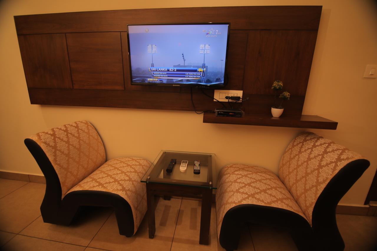 Canyon Sun Chennai Exterior foto