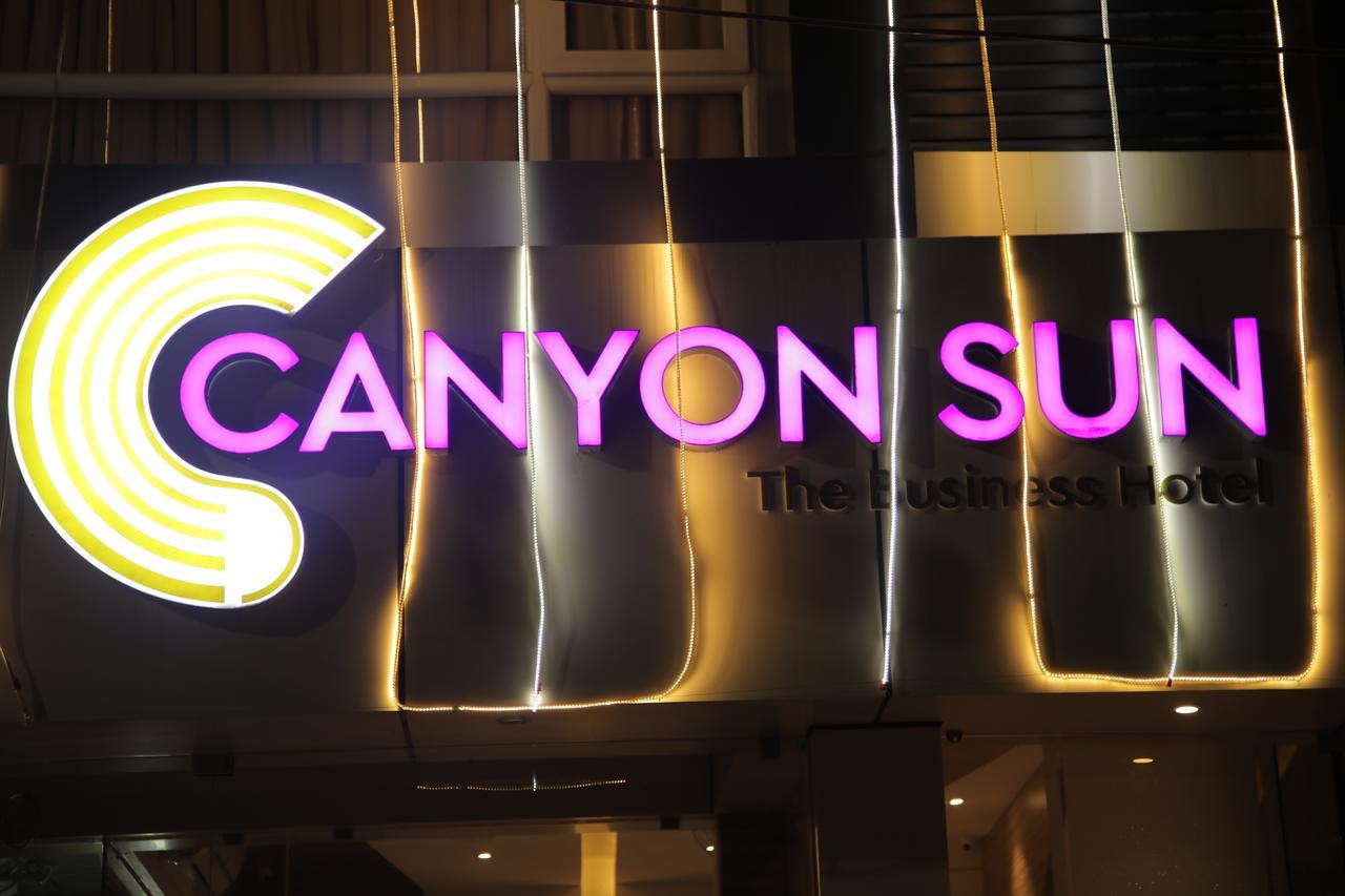 Canyon Sun Chennai Exterior foto