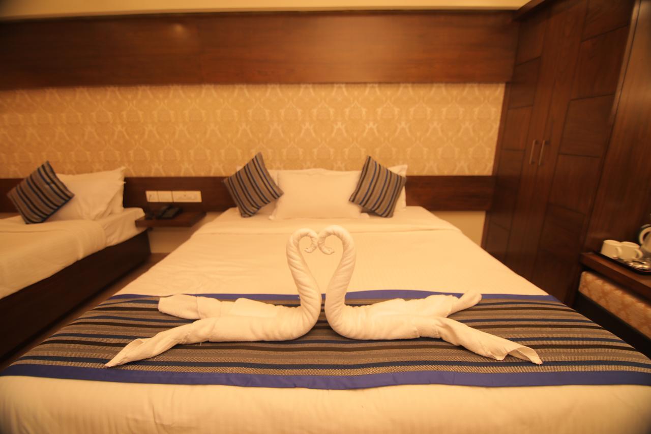 Canyon Sun Chennai Exterior foto