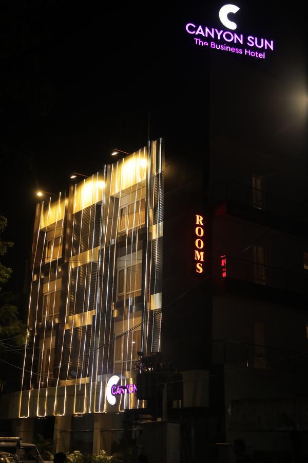 Canyon Sun Chennai Exterior foto
